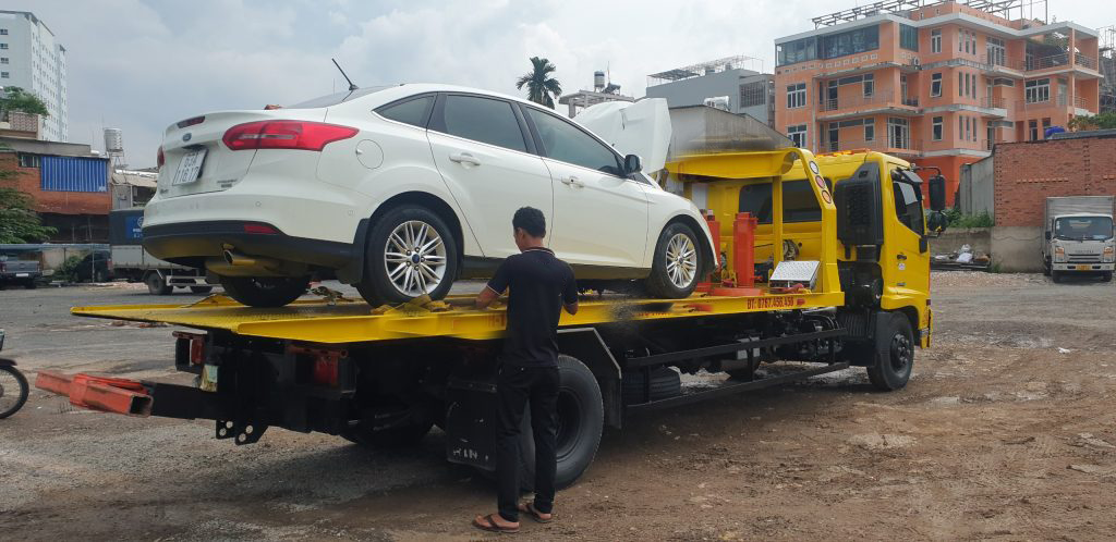 Vai trò quan trọng của các dịch vụ cứu hộ ô tô, cứu hộ giao thông