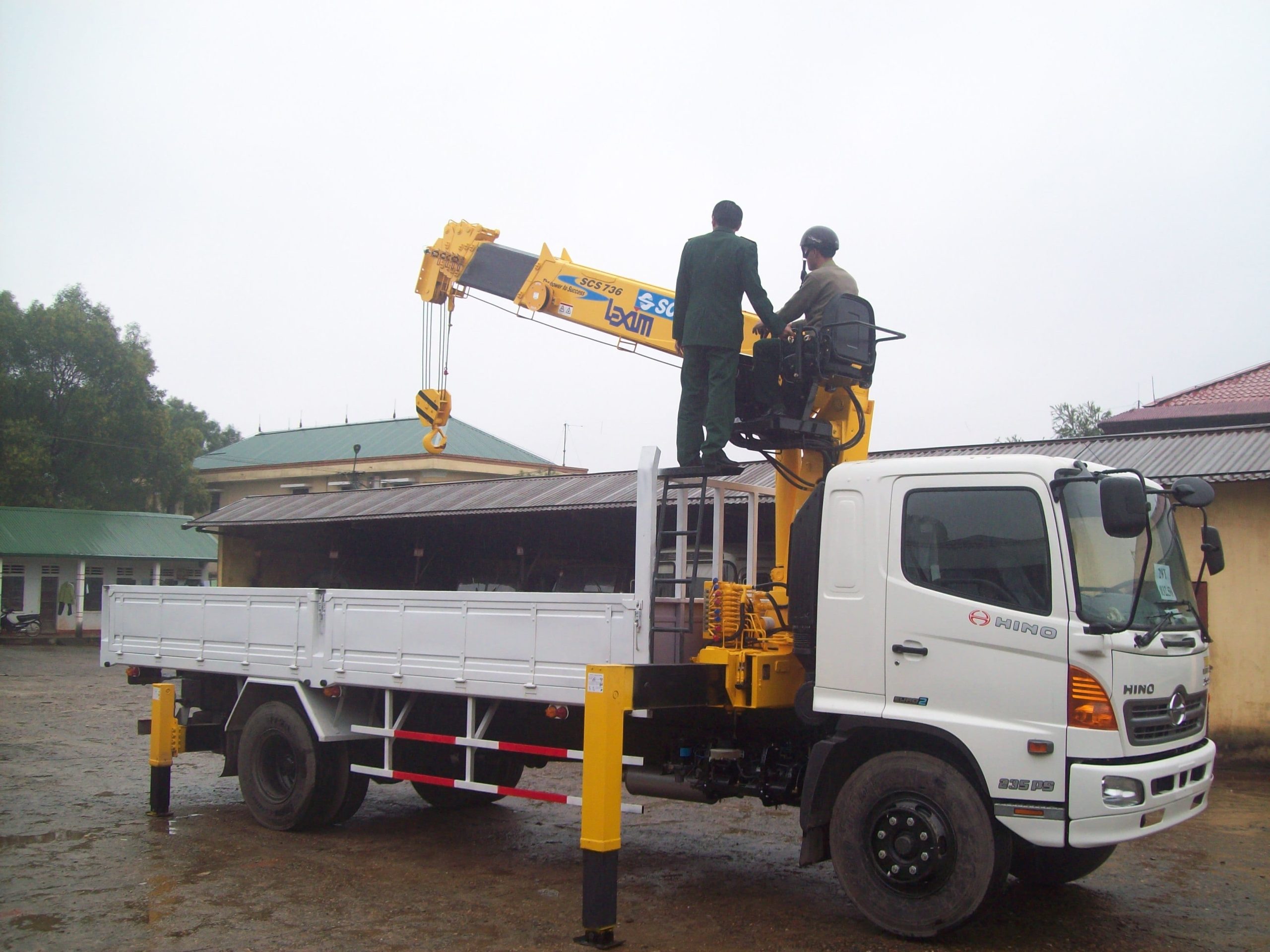 Dịch vụ xe cẩu tại Sỹ Giáp