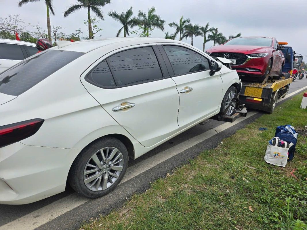 Quy trình cứu hộ xe chết máy của Sỹ Giáp chuyên nghiệp