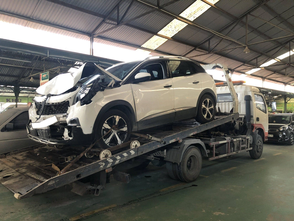 Số Điện Thoại Cứu Hộ Ô Tô TP Vinh Uy Tín – Gọi Ngay Khi Xe Gặp Sự Cố